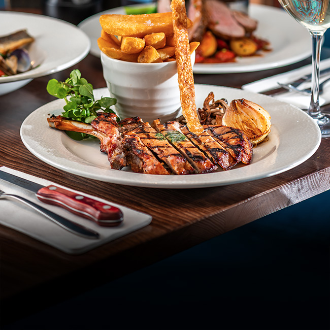 A La Carte menu at The Kingfisher